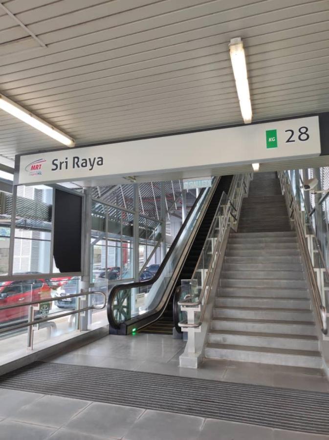 Saville Link Mrt Cozy 2 Bedrooms Apartment Cheras